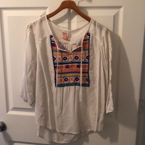 Cute boho top - Picture 1 of 2